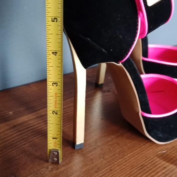 Super cute heels - Picture 12 of 16